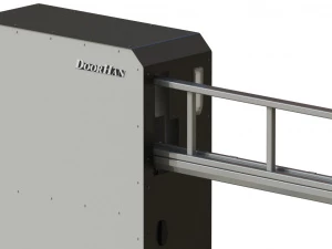 Антивандальный шлагбаум DoorHan серии barrier protector (защитный барьер), длина стрелы 4,5 м